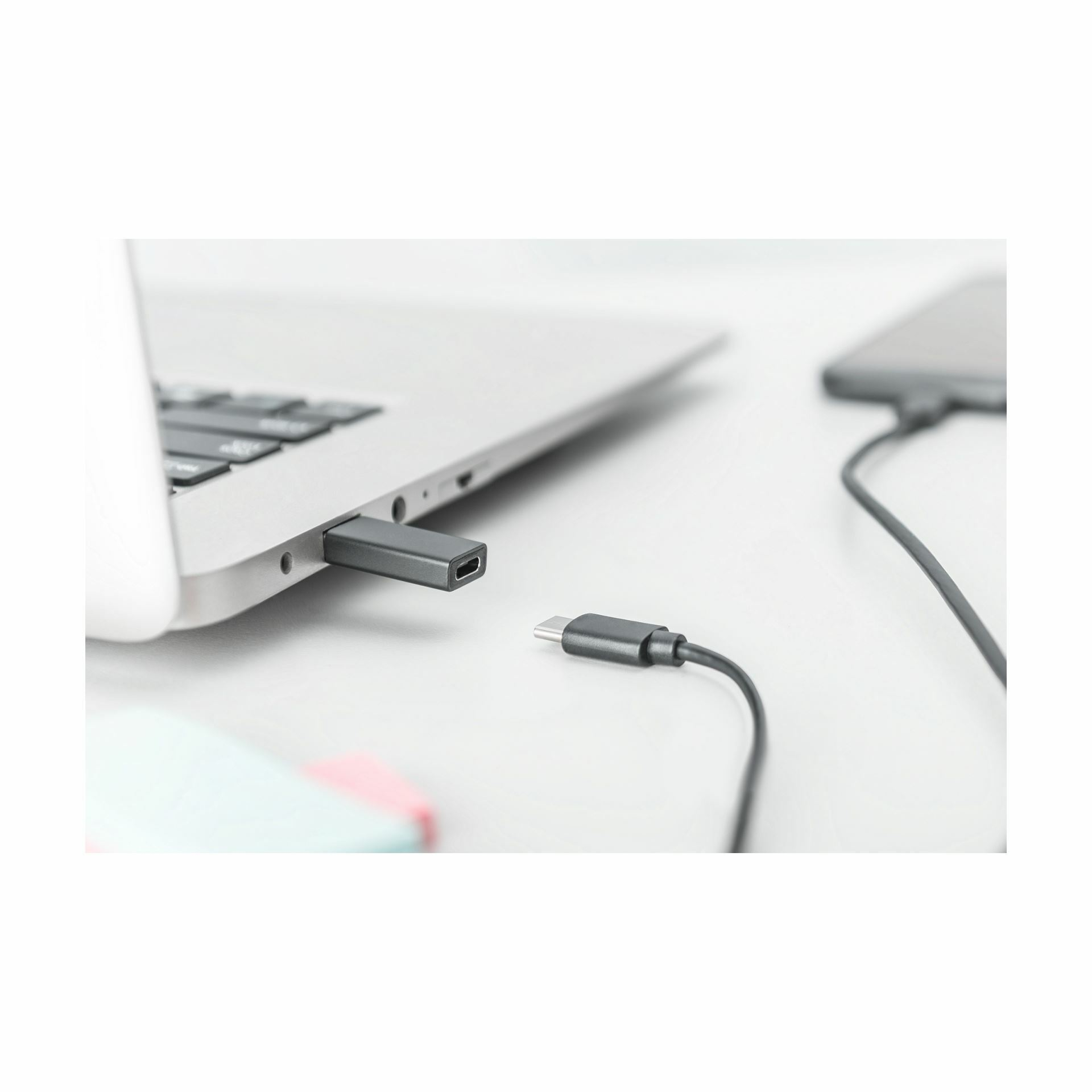 digitus_adapter_usb-a_m_3.2_gen_1-usb_tip-c_ak-300524-000-s_7.jpg