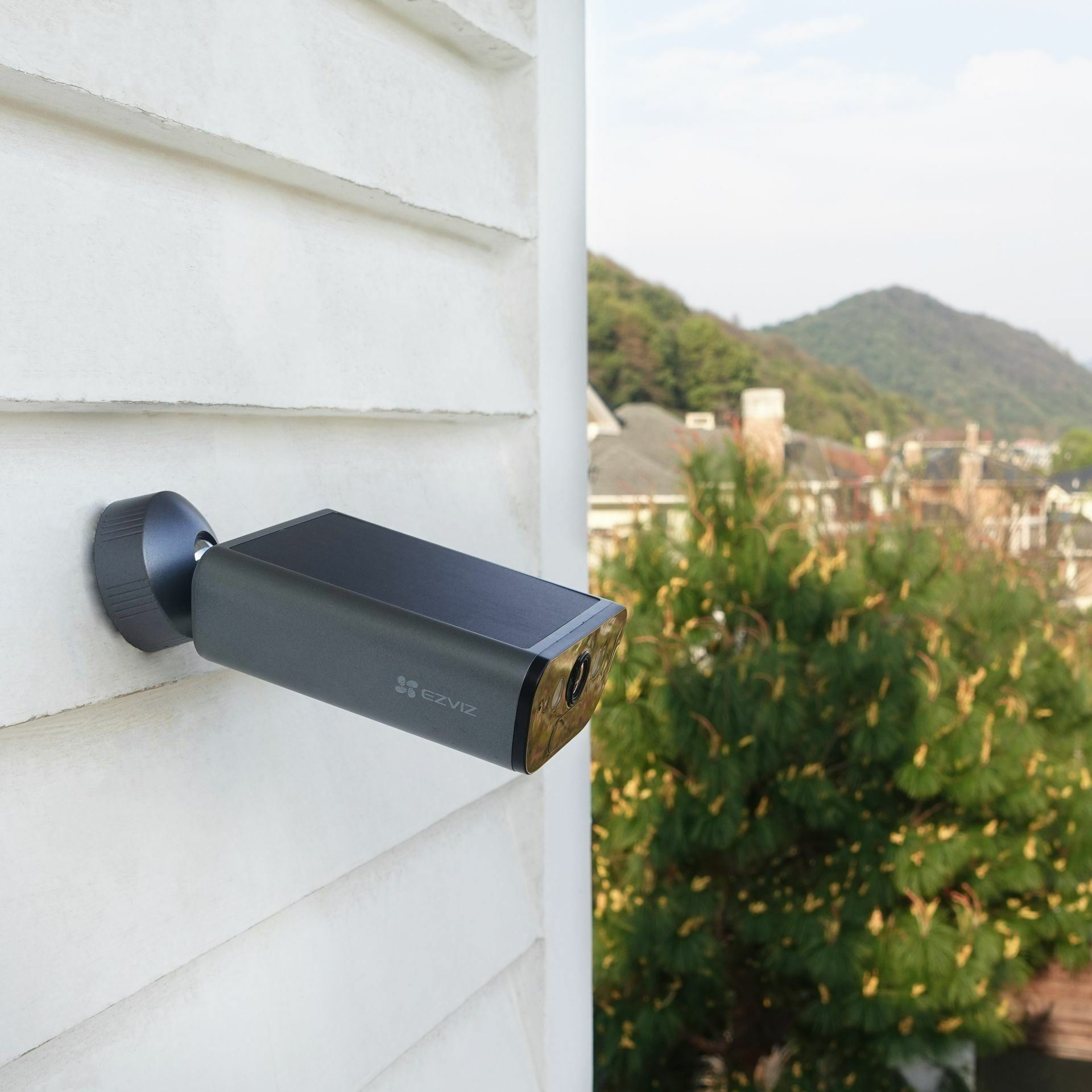 ezviz_ip_kamera_8.0mp_brezžična_zunanja_solar_vgrajen_akumulator_eb5_4k_8.jpg