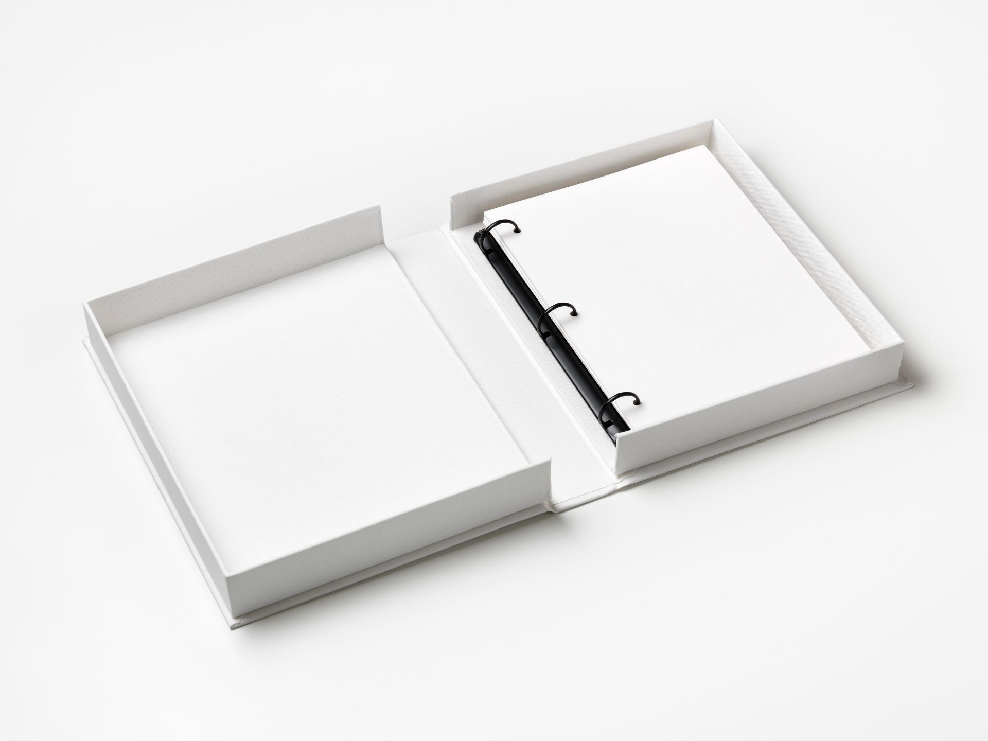 printworks_foto_album_a_love_story,_white_2.jpg