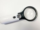 moller_lupa_z_led_osvetlitvijo_-_3,5x_poveČava_-_premer_lupe_60_mm_8501400.jpg