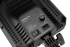 nanlite_compac_24_led__5600k__lu___panel_4.jpg