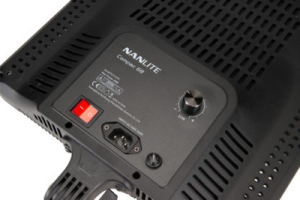 nanlite_compac_68_led__5600k__lu___panel_4.jpg