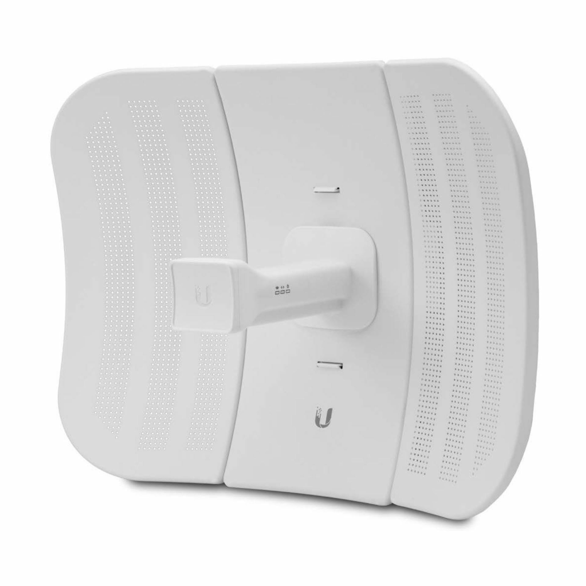 ubiquiti_dostopna_točka_wifi_airmax_lite_beam_bridge_lbe-m5-23_zunanja_1.jpg