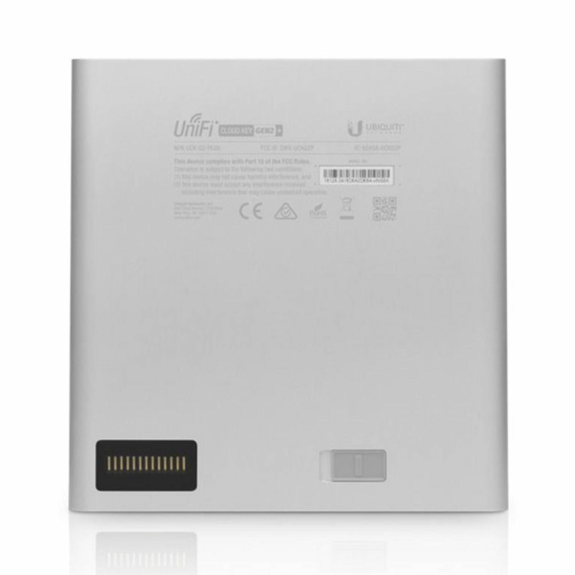ubiquiti_kontroler_+_snemalnik_unifi_cloud_key+_plus_ssd_uck-g2-ssd_4.jpg