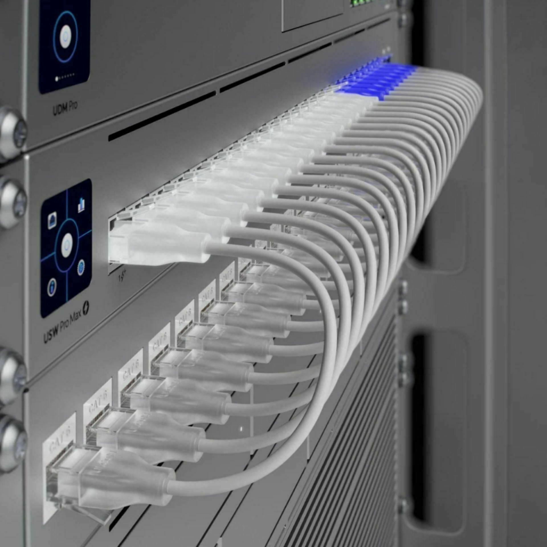 ubiquiti_stikalo_24-port_8x_2,5g_16x_1g_sfp+_manag_poe++_400w_usw-pro-max-24-poe_3.jpg